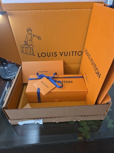 Louis vuitton box set 100 - louis,